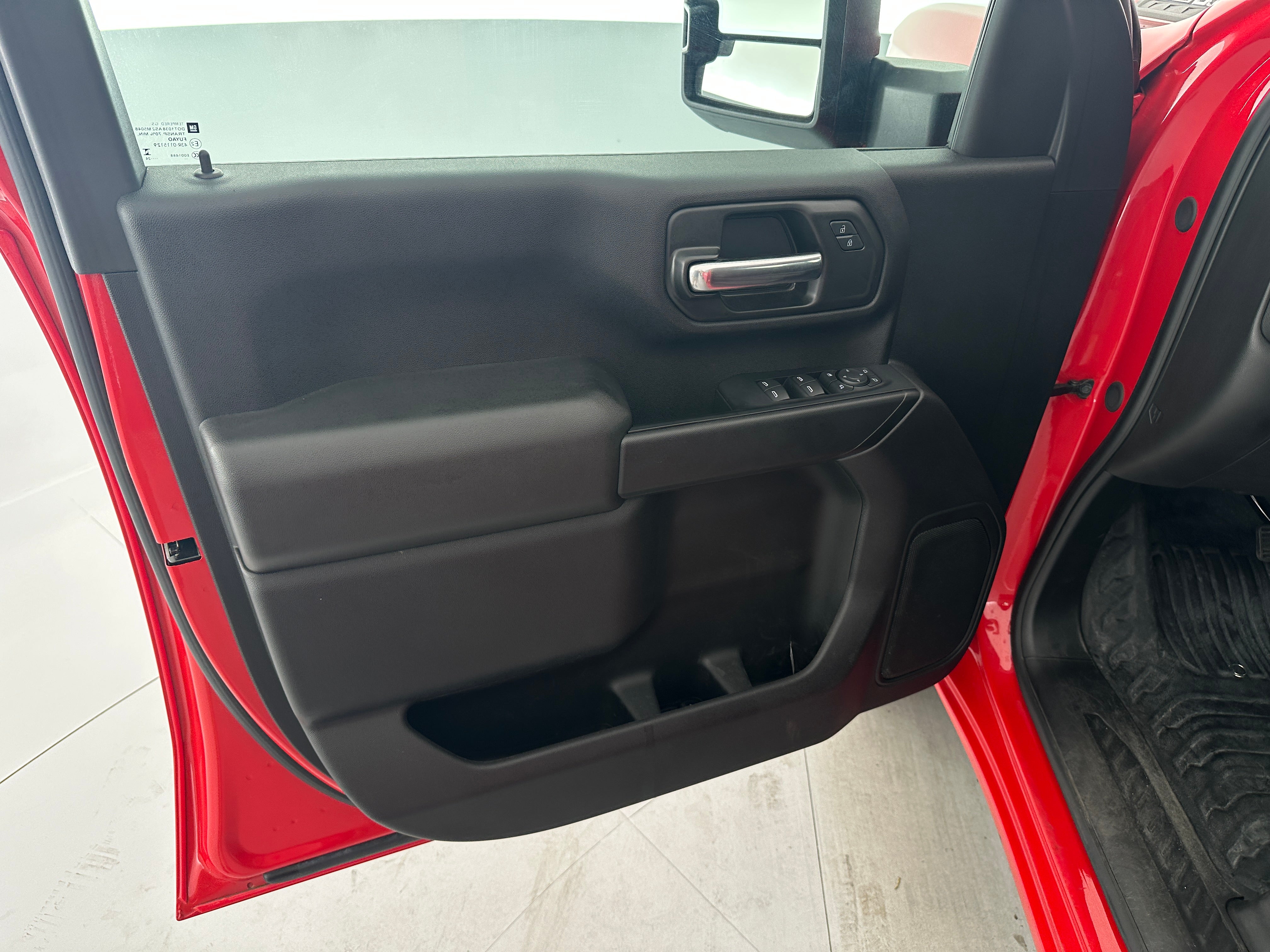 chevrolet silverado 3500hd 2024 1GC4YSE76RF389121 image chevrolet silverado 3500hd 2024 1GC4YSE76RF389121 image